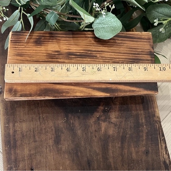Reclaimed Wood Pedestal Tray Rustic Handmade - Picture 6 of 8
